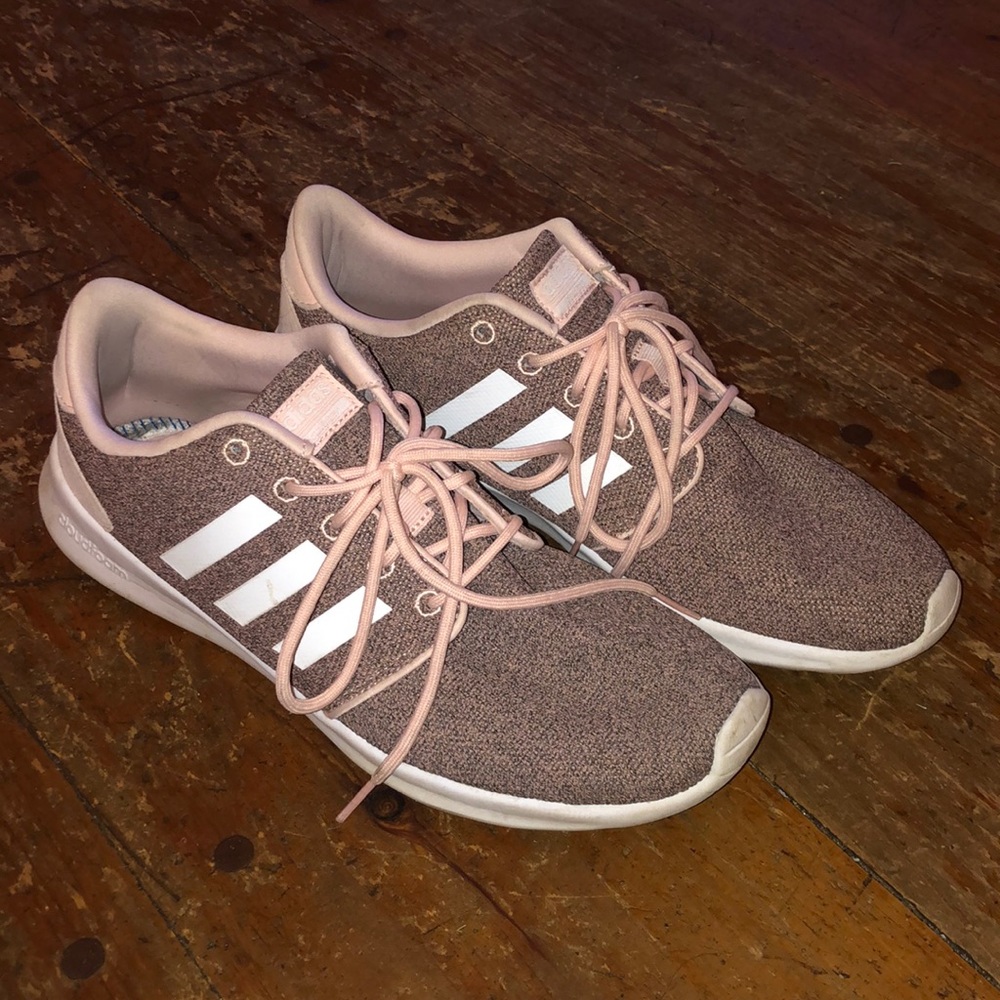 Adidas Sneakers ✨